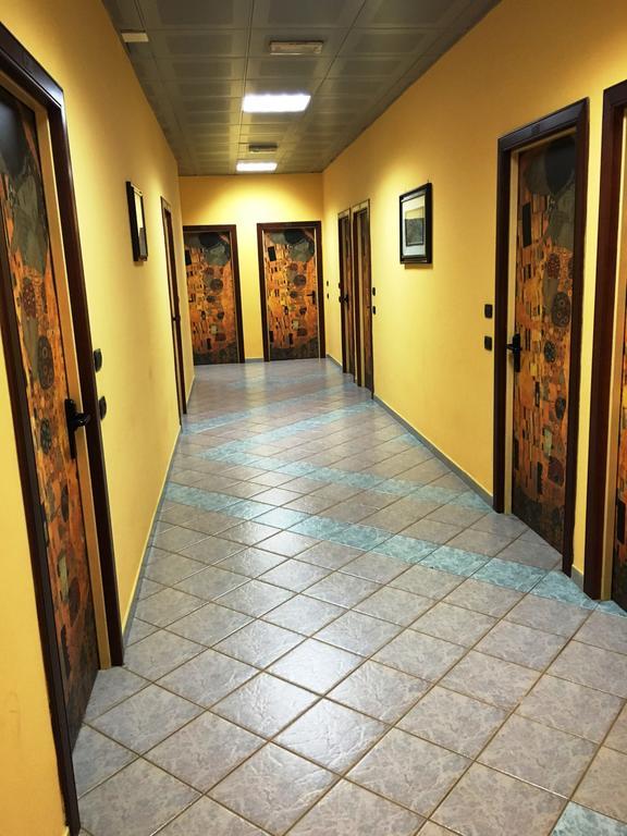 Hotel Stefano A Melito Мелито-ди-Наполи Экстерьер фото